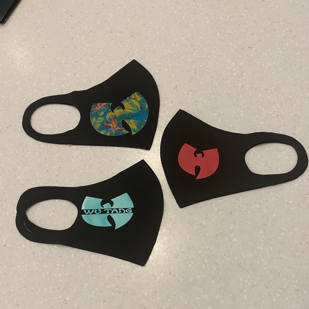 1 BUNDLE OF 3 WU- TANG MASKS!!!